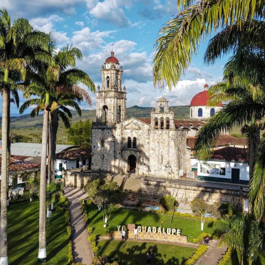 Hostal Jose Navarro Guadalupe Bagian luar foto